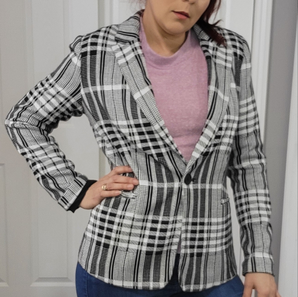 Philosophy  plaid  Black And White   Blazer/ M.